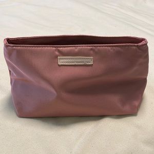 Pink cosmetic case*